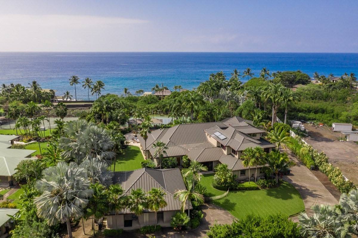 77-6393 Alii Dr #1, Kailua-kona, HI 96740