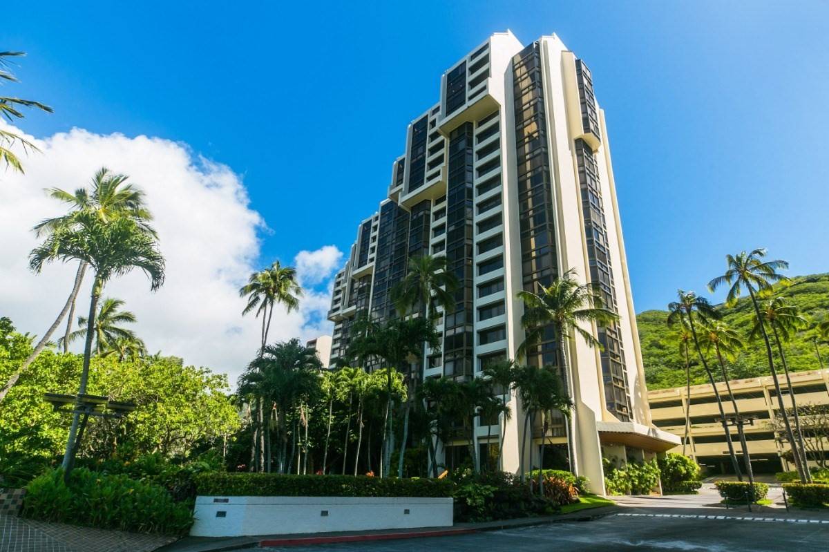 531 HAHAIONE ST #211B, Honolulu, HI 96825