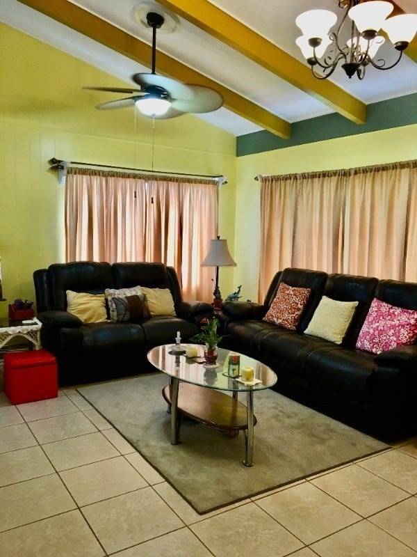 Hilo, HI 96720,344 OLU ST