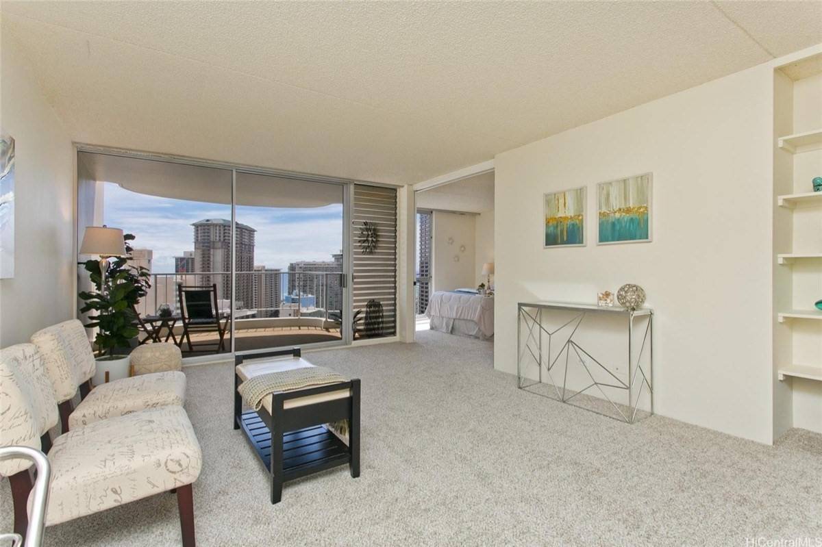 469 ENA RD #2702, Honolulu, HI 96815