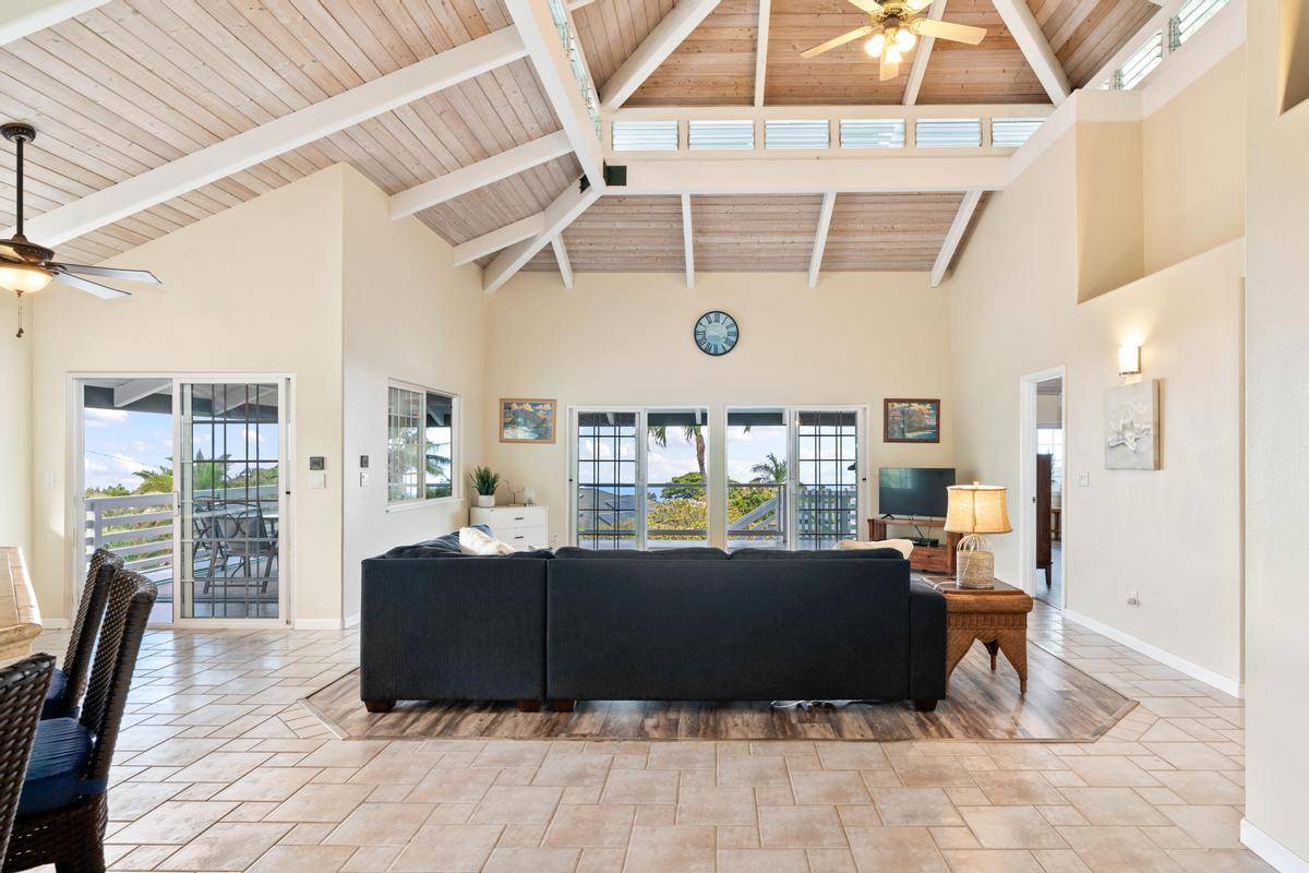77-6128-C MAMALAHOA HIGHWAY, Holualoa, HI 96725