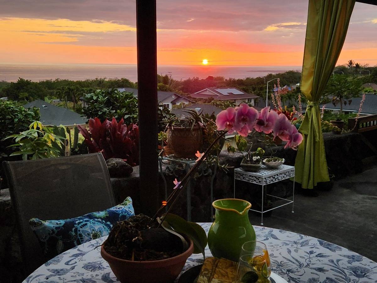 75-6208 PIENA PL, Kailua-kona, HI 96740