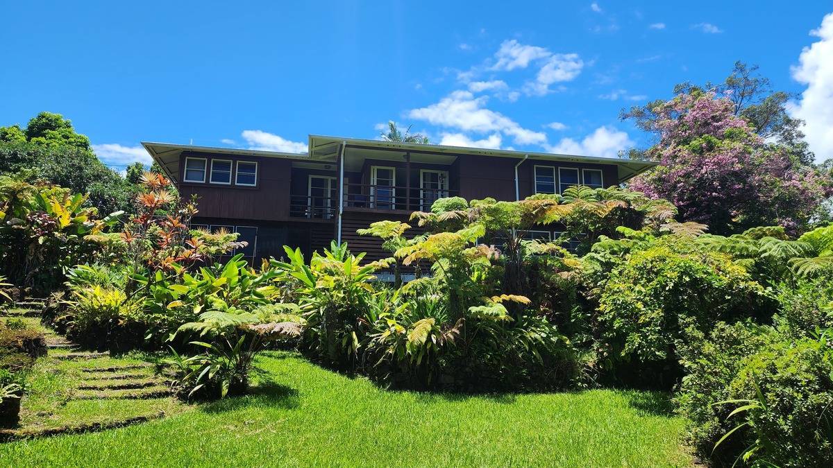 30 KOULA ST, Hilo, HI 96720