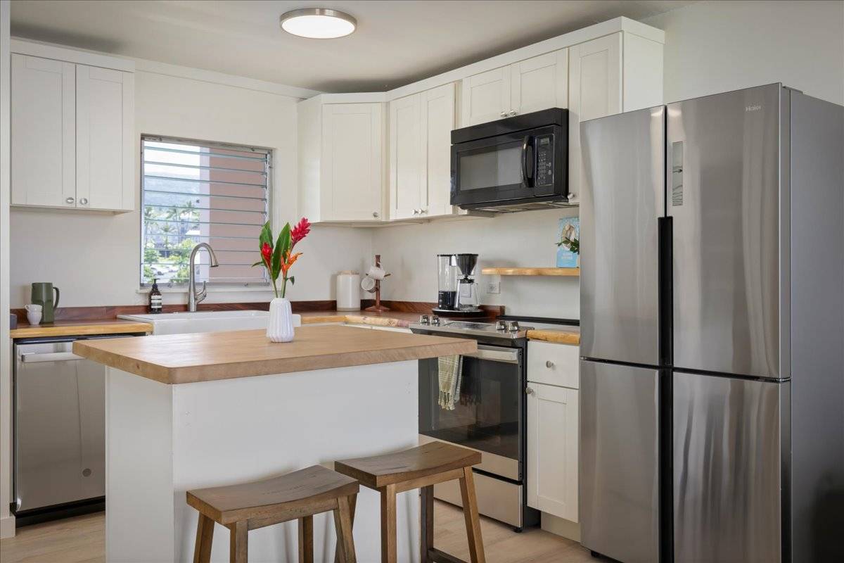 75-5766 KUAKINI HIGHWAY #508, Kailua-kona, HI 96740