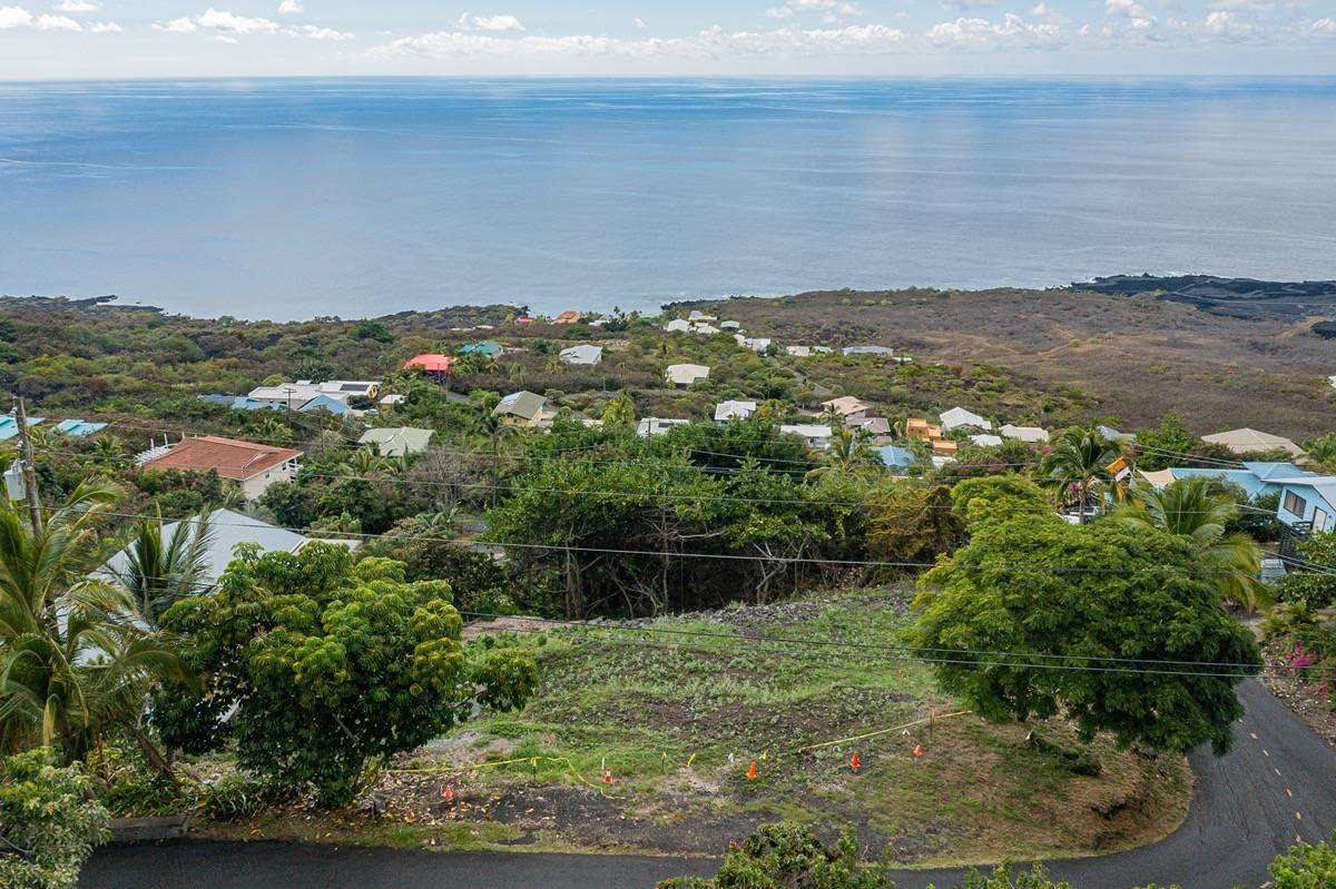 87-432, Captain Cook, HI 96704