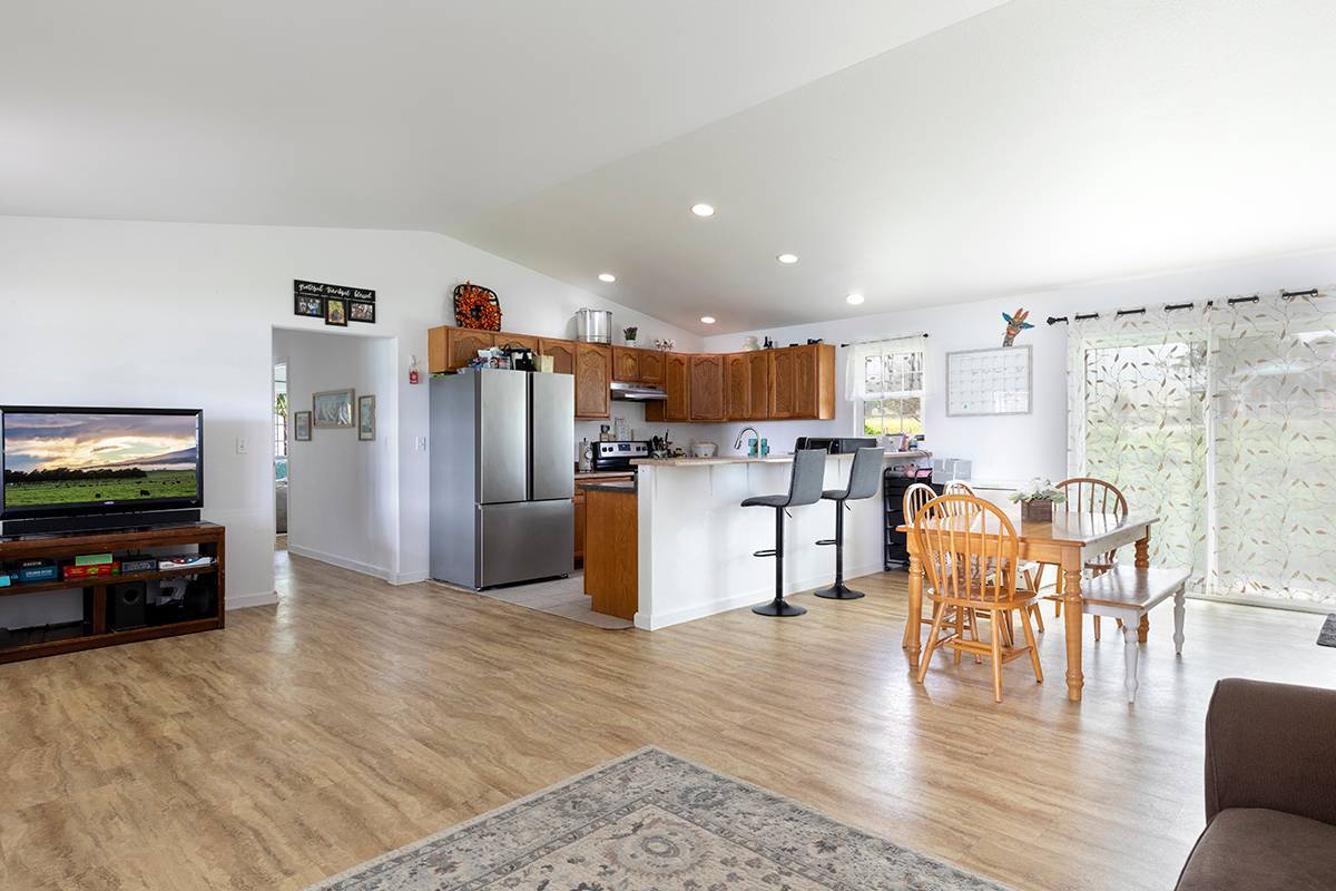 64-5203 KIPAHELE ST, Kamuela, HI 96743