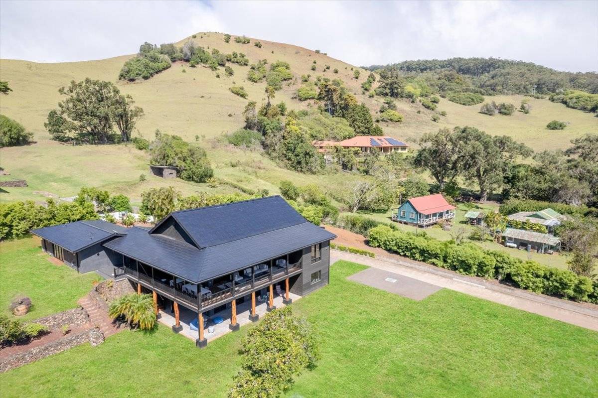 Kamuela, HI 96743,65-1116 HOKUULA RD