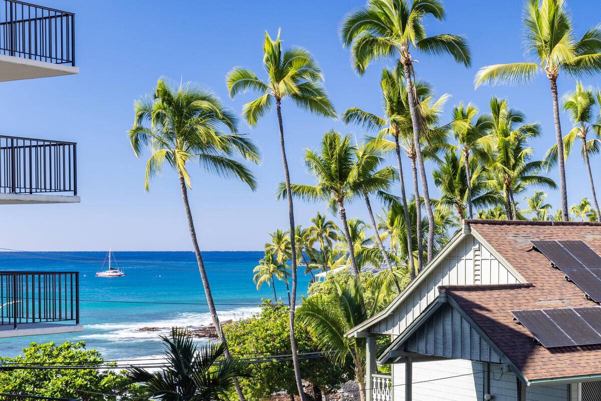 75-5782 KUAKINI HIGHWAY #409, Kailua-kona, HI 96740