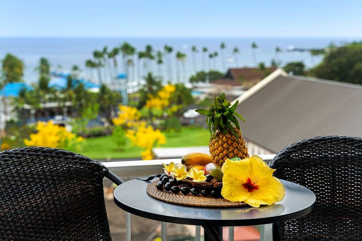 75-5766 KUAKINI HIGHWAY #701, Kailua-kona, HI 96740