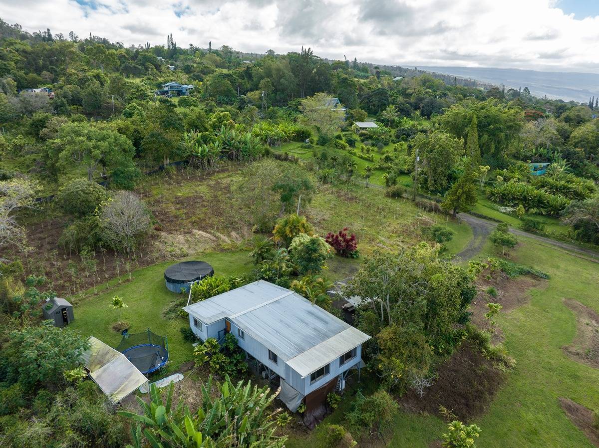 81-1083-C KINUE RD, Captain Cook, HI 96704