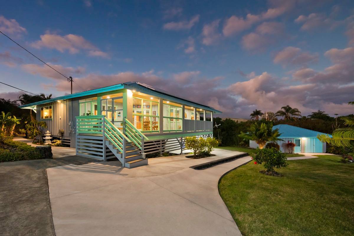 94-1419 KIA KAHI ST, Naalehu, HI 96772