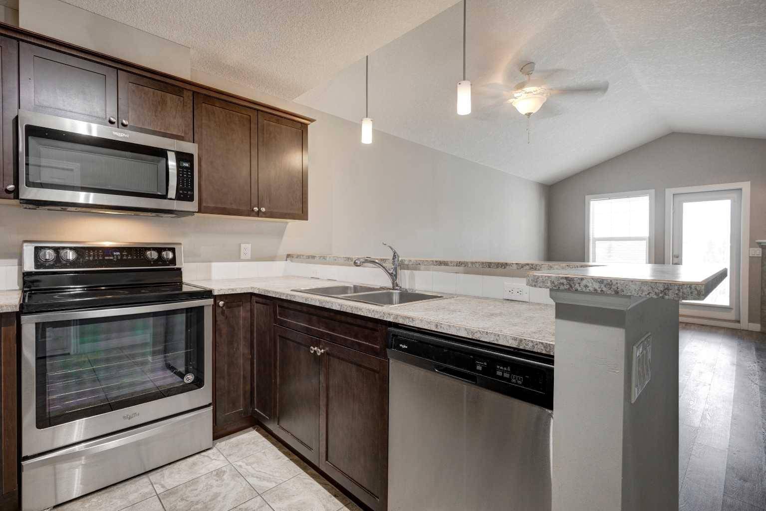1408 17 ST SE #415, Calgary, AB T2G5S8