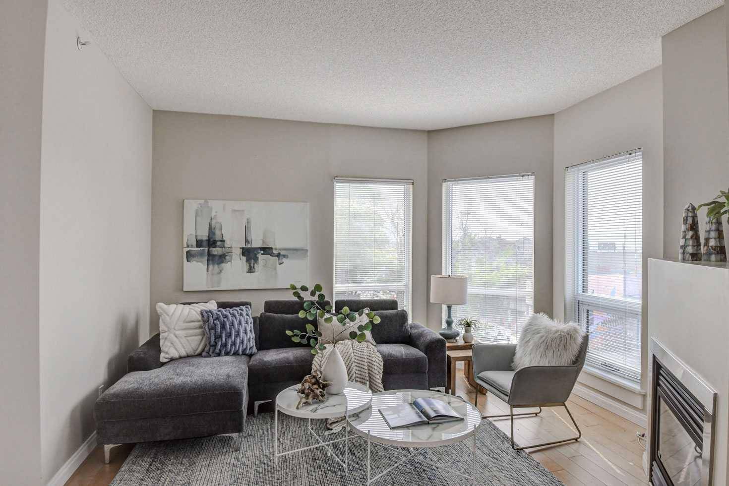 Calgary, AB t2g5r9,108 15 AVE SE #403