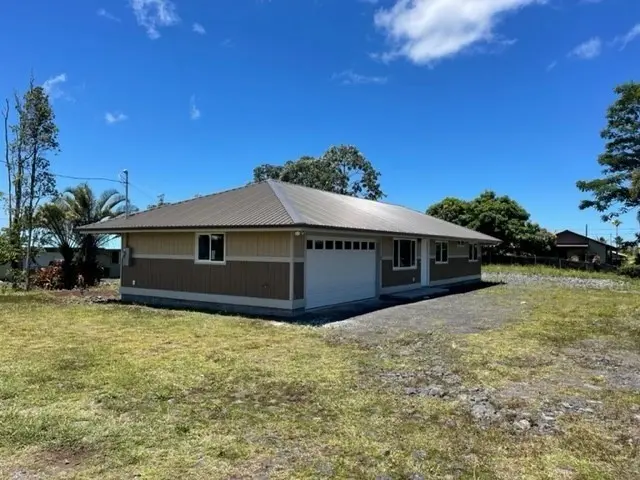 Pahoa, HI 96778,16-2051 HALE WY