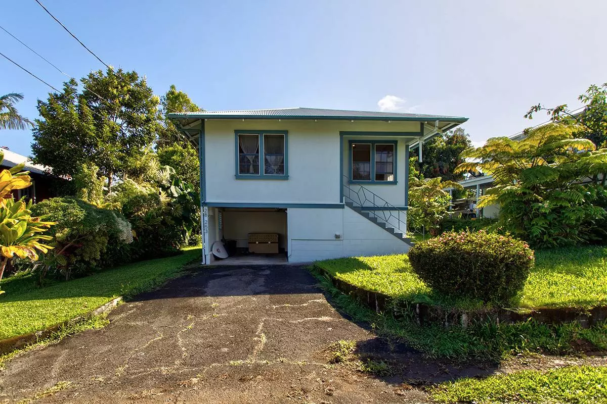 Honomu, HI 96728,28-253 STABLE CAMP RD