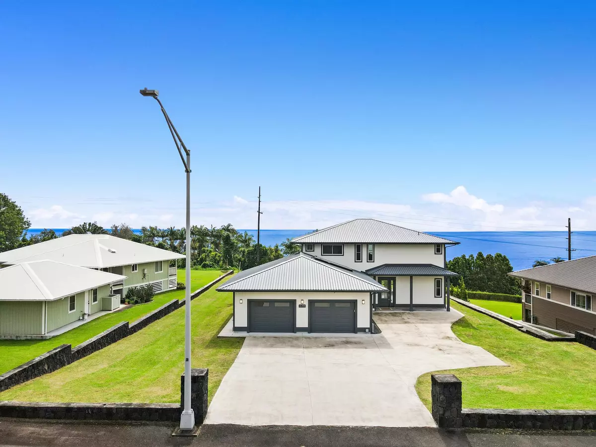 Hilo, HI 96720,27-2458 KAHALA PL