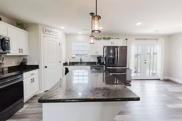 Decatur, TX 76234,8615 N Fm 51