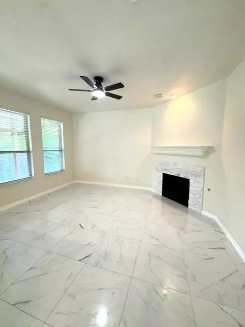 Garland, TX 75040,949 Green Pond Drive