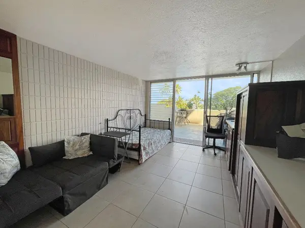 Hilo, HI 96720,84 PUKIHAE ST #206