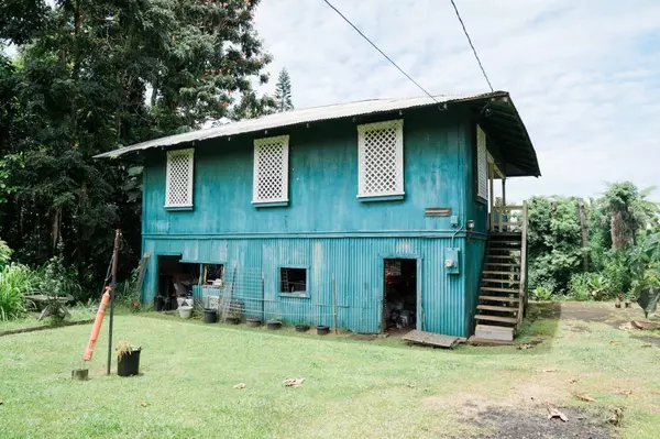 Honomu, HI 96728,28-1672 OLD MAMALAHOA HWY