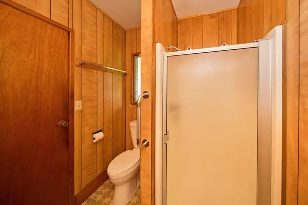 Honomu, HI 96728,28-1121 PUA ST