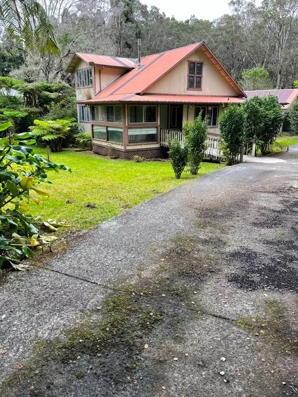 19-4056 KILAUEA RD, Volcano, HI 96785