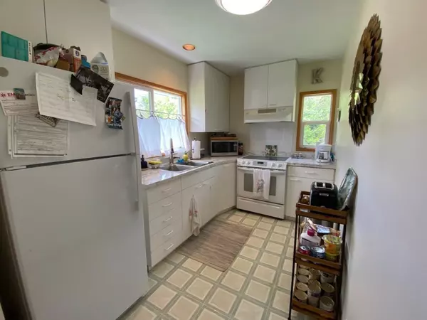 Pahoa, HI 96778,15-2787 INA ST