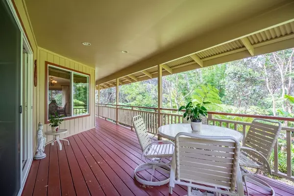 Volcano, HI 96785,11-3837 NAHELENANI ST