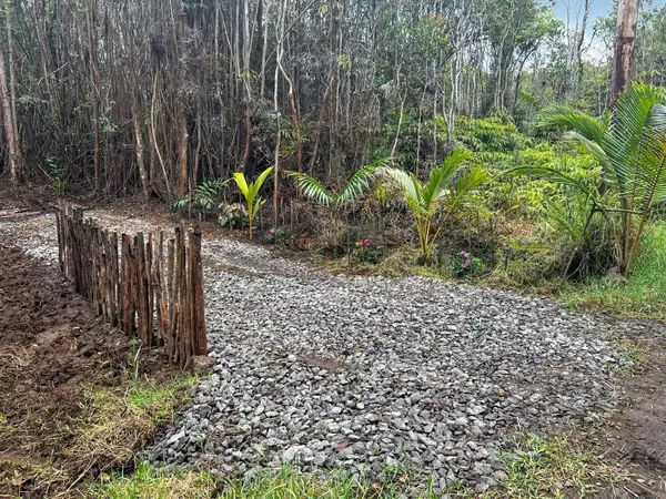 ROAD 9, Volcano, HI 96785