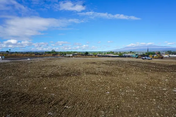 1759 KIKAHA ST, Hilo, HI 96720