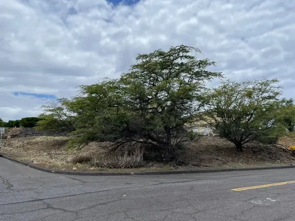 68-1762 AUHILI LOOP, Waikoloa Village, HI 96738