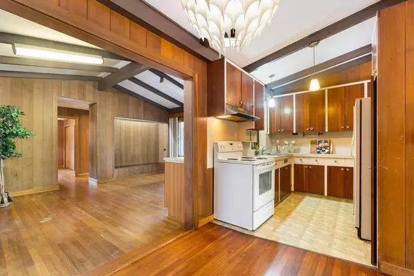 Honomu, HI 96728,28-247 KALANI LP RD