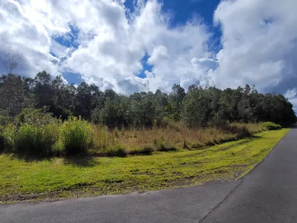 FIFTH ST/JADE AVE, Volcano, HI 96785