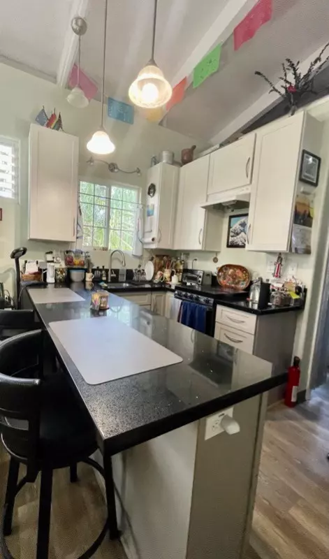 Kurtistown, HI 96760,16-1985 PARADISE CT