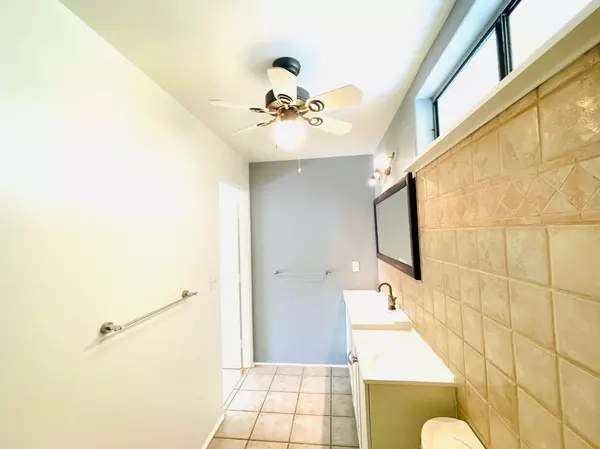 Kurtistown, HI 96760,16-103 TIKI RD