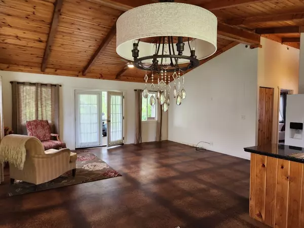 Kurtistown, HI 96760,16-1978 PARADISE CT