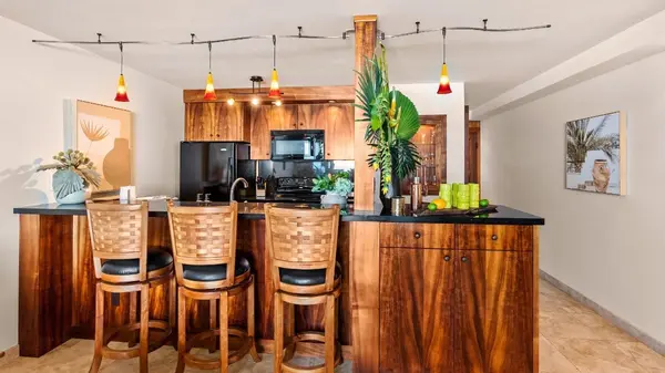 75-5888 Ali‘i Dr #D17, Kailua-kona, HI 96740