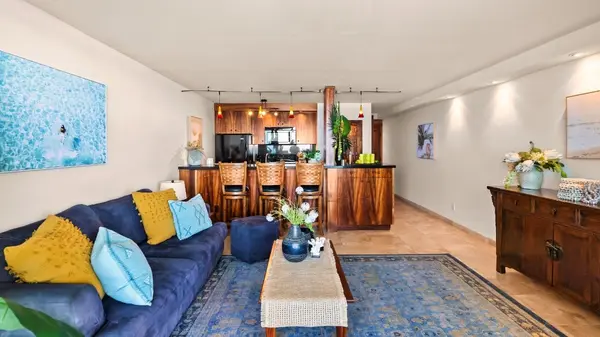 75-5888 Ali‘i Dr #D17, Kailua-kona, HI 96740