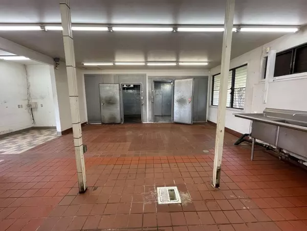 Honokaa, HI 96727,45-497 KIKA ST