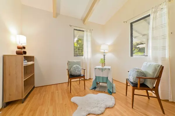 Captain Cook, HI 96704,81-1077-B CAPTAIN COOK RD