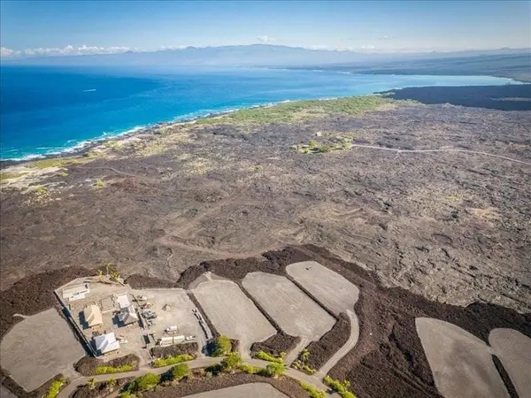 72-1180 KEKAHAWAIOLE DR, Kailua Kona, HI 96740