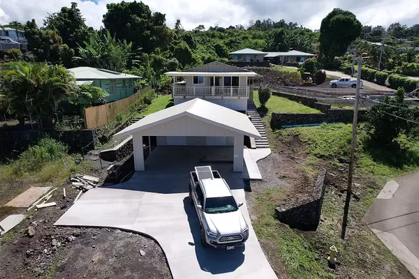 81-4845 MAHIKU LANI PL, Captain Cook, HI 96704