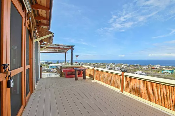 Captain Cook, HI 96704,88-1514 EWALU AVE