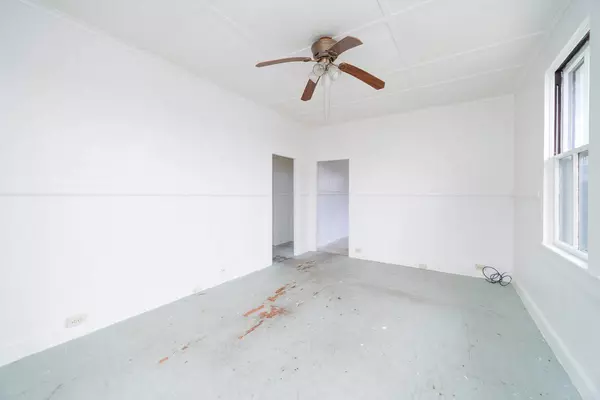 Hilo, HI 96720,62 BARENABA LN