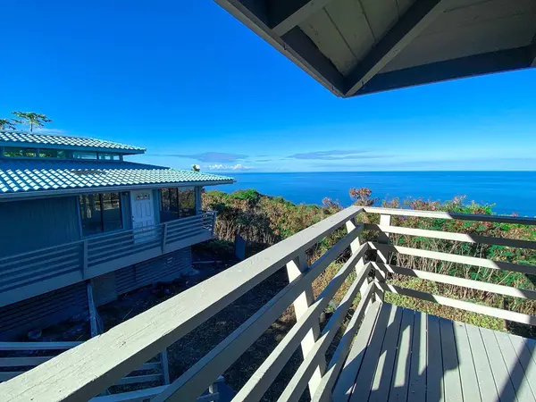 Captain Cook, HI 96704,87-3183 EA RD