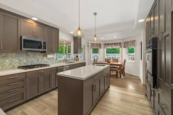 90 NO KA OI PL, Kapaa, HI 96746