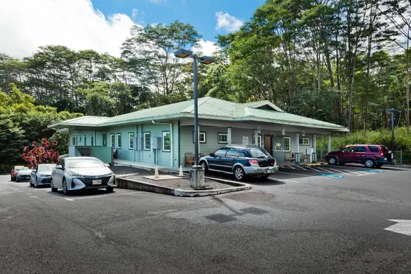 633 PONAHAWAI ST, Hilo, HI 96720