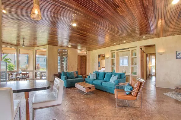 Pahoa, HI 96778,15-116 PUNI LAPA ST