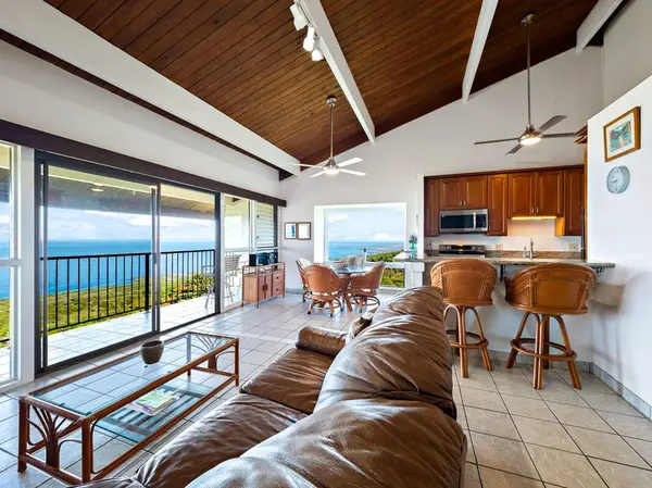 Holualoa, HI 96725,79-7199 KONA COFFEE VILLAS #356