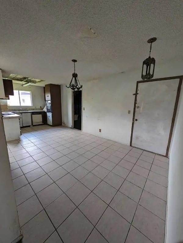 193 WILDER RD, Hilo, HI 96720